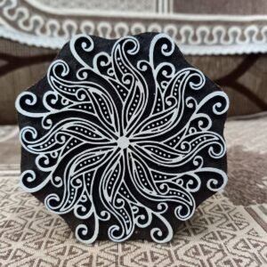 Curvy Leaf Pattern Mandala ,pottery stamp ceramic mold scrapbooking tjap batik printing floral carved stamps.