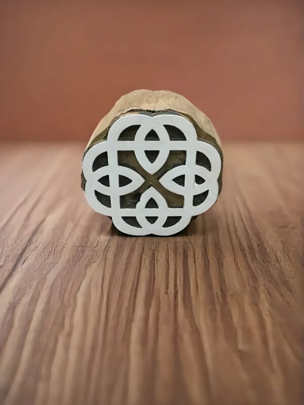 celtic knot, hand carved Indian wood printing block; textile stamp; pottery stamp. - Image 3