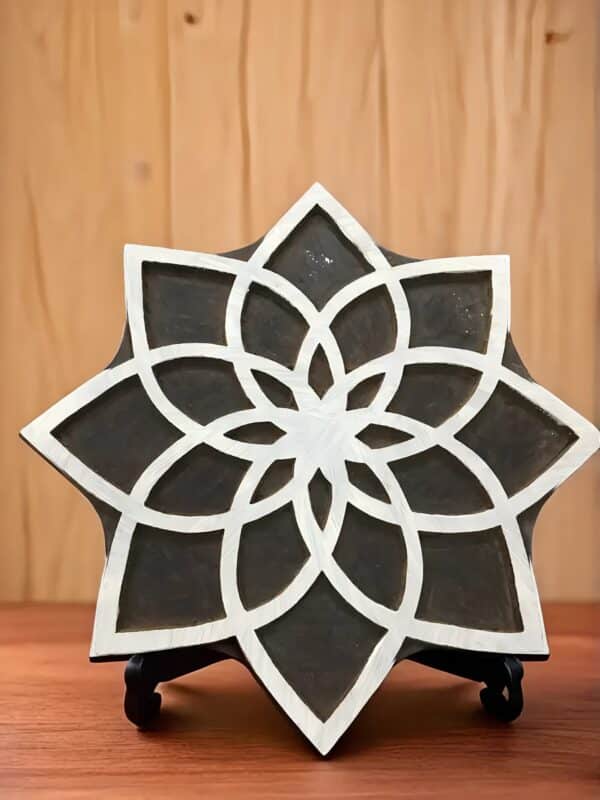 Geomeric Lotus Flower stamp - Image 2