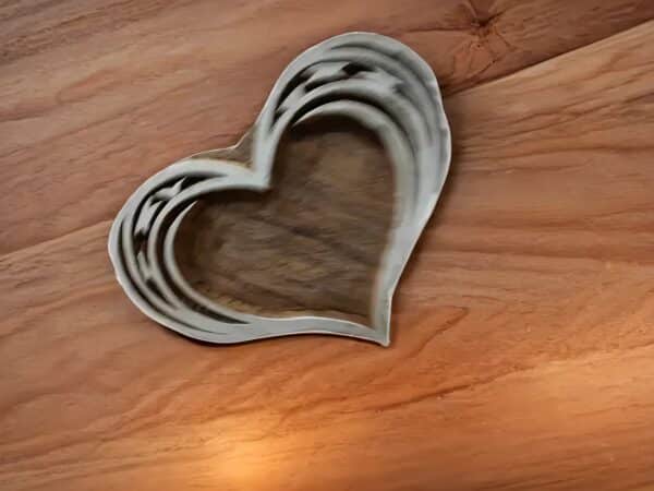 Stylish Heart pottery stamp ceramic mold scrapbooking tjap batik printing floral carved stamps.