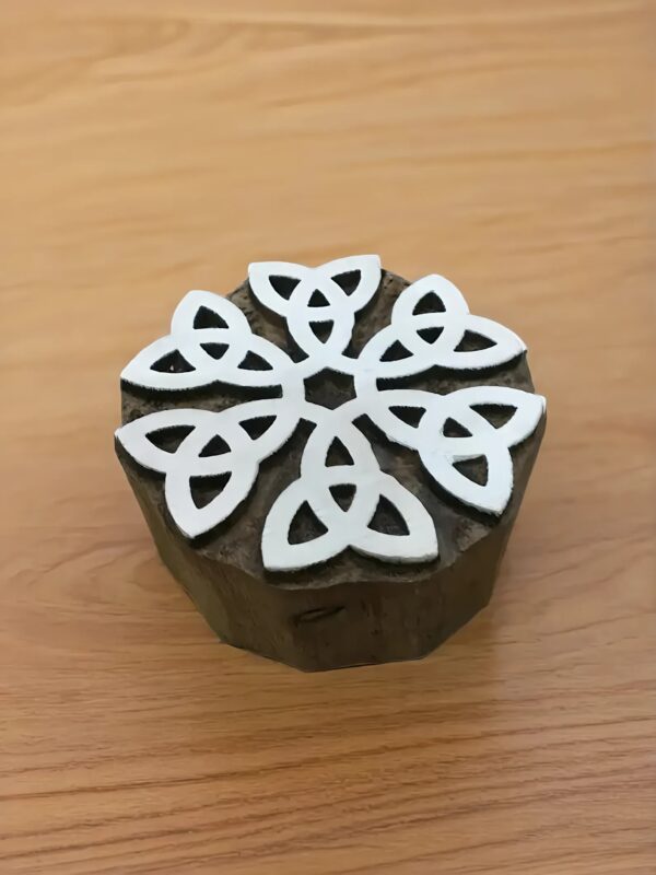 Celtic Knot Circle, hand carved Indian wood printing block; textile stamp; pottery stamp.