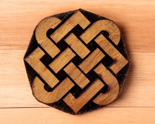 Square with Loops Celtic Knot Woodcut Stamp for Wood Block
