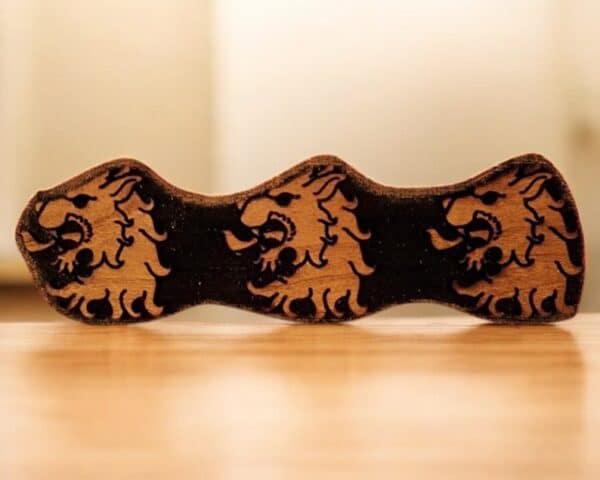 Lion's Head Trim Bar (An Tir) Woodcut Stamp for Wood Block - Image 3