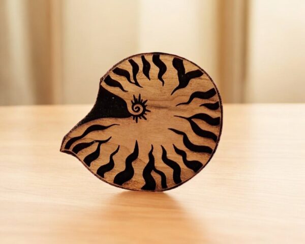 Heraldic Nautilus Woodcut Stamp for Wood Block - Image 2