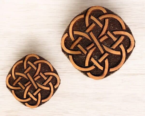 Twisting Celtic Knot Woodcut Stamp for Wood Block - Image 3