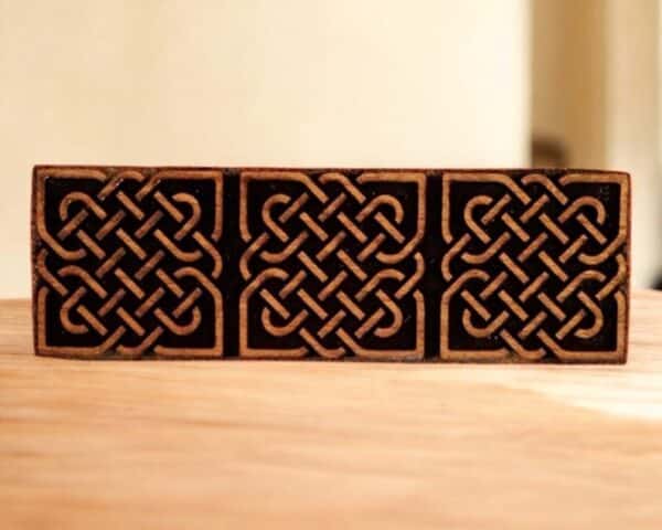 Square Celtic Knot Trim Bar Woodcut Stamp for Wood Block - Image 2